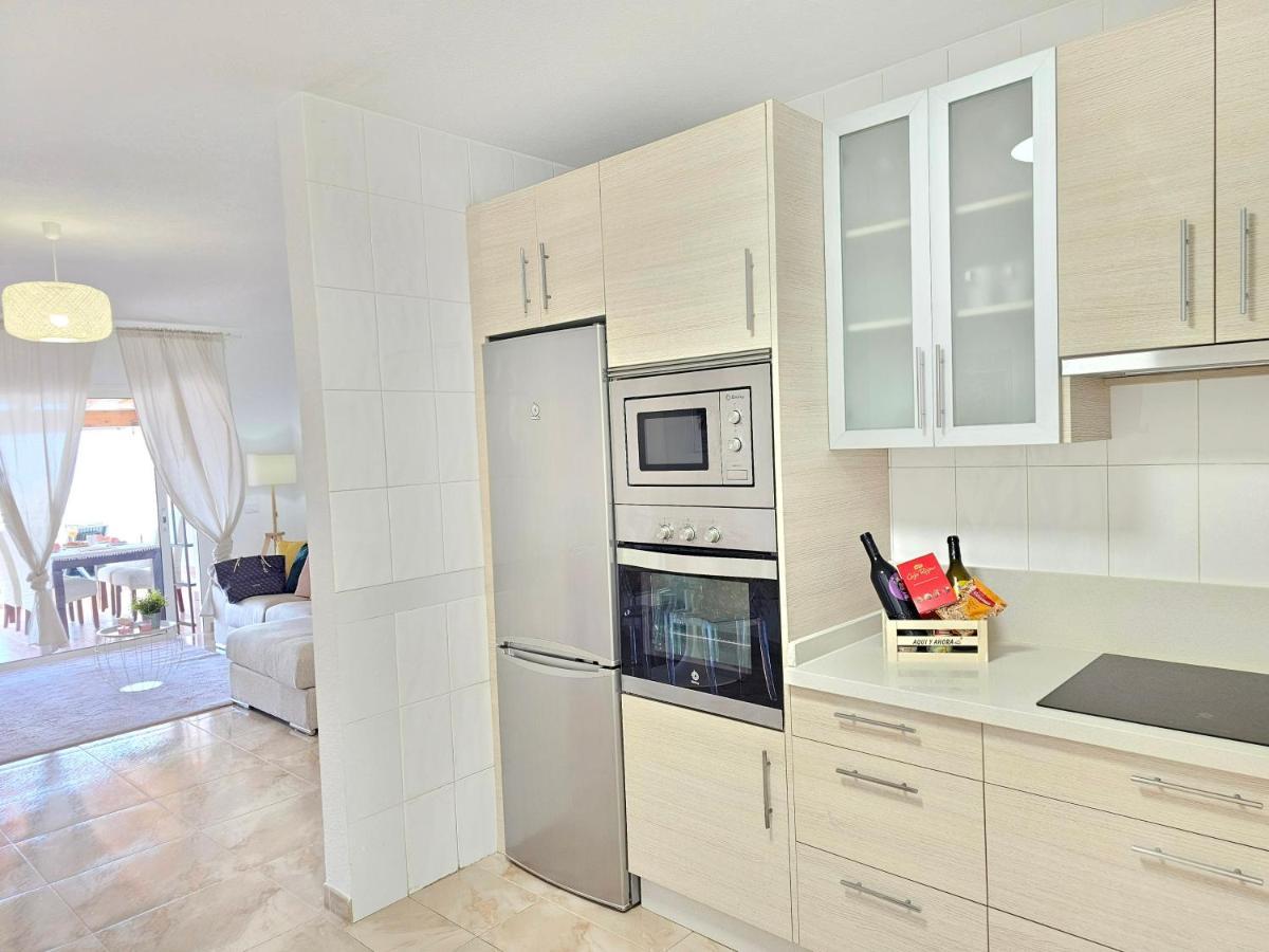 New Holiday Home Beautiful Sea View With Aircon, Costa Adeje Costa Adeje  Exteriör bild
